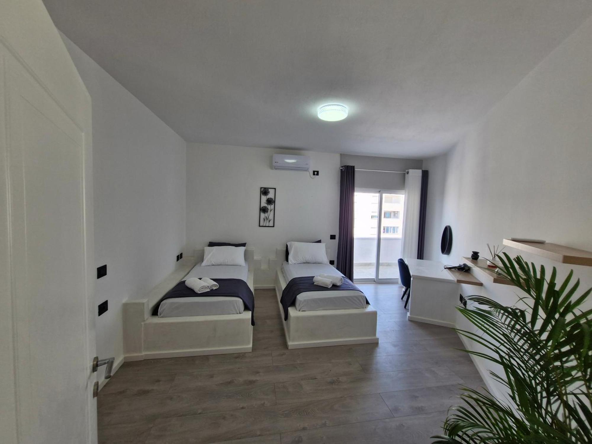 Luxury Penthouse Villa Durres Exterior photo